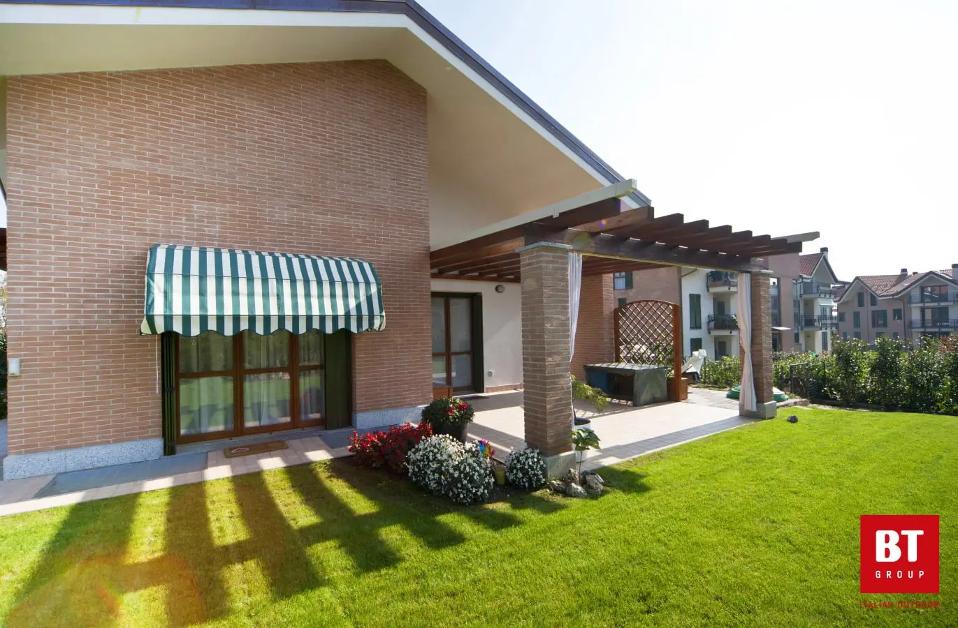 Tende a cappottina 4 CAPPOTTINA BASE 2