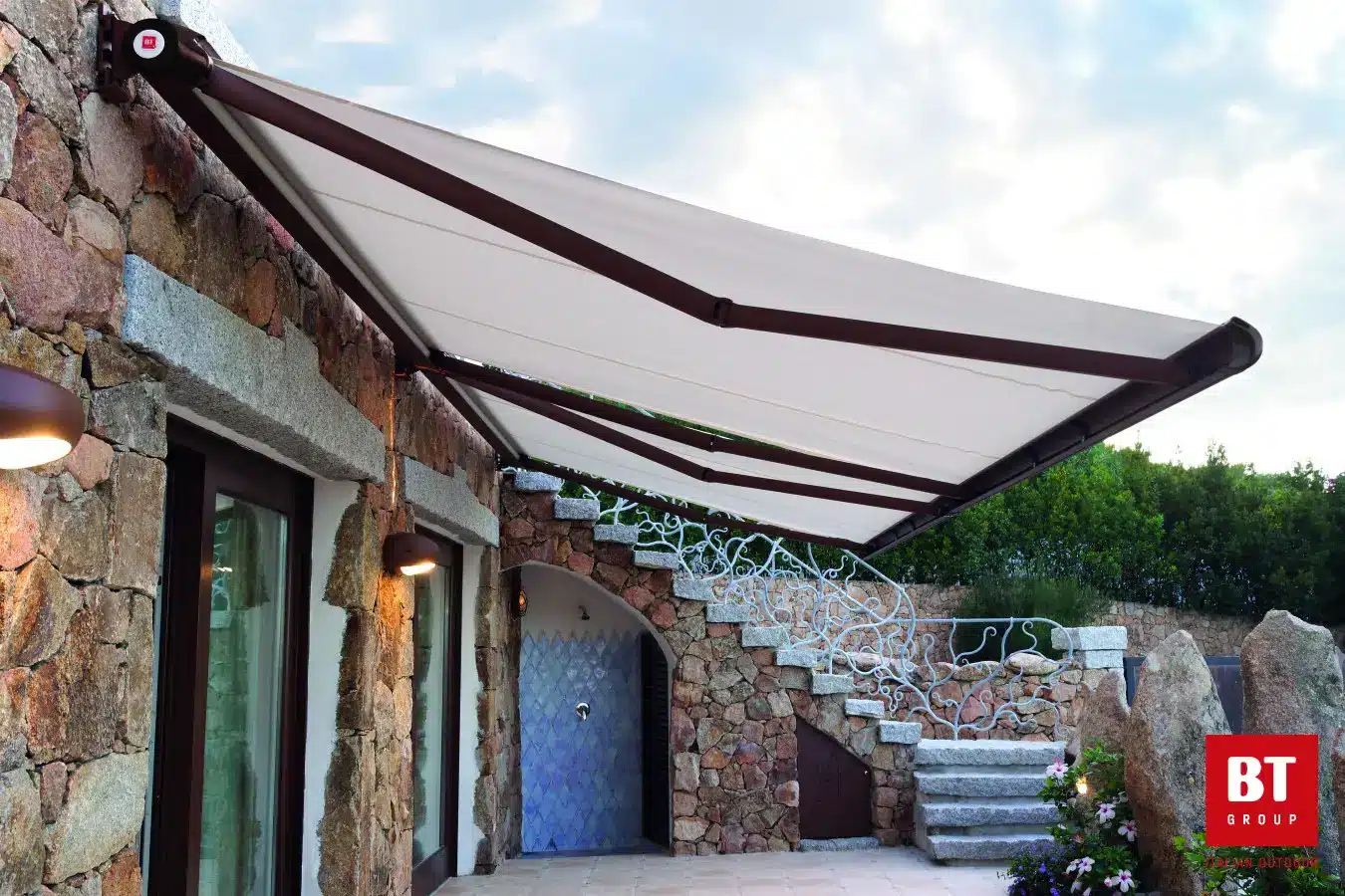 R93 ELEGANCE 1 renamed 17452